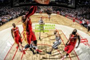 江苏体彩网|国王队全员交易开放，NBA转会市场迎历史性震荡