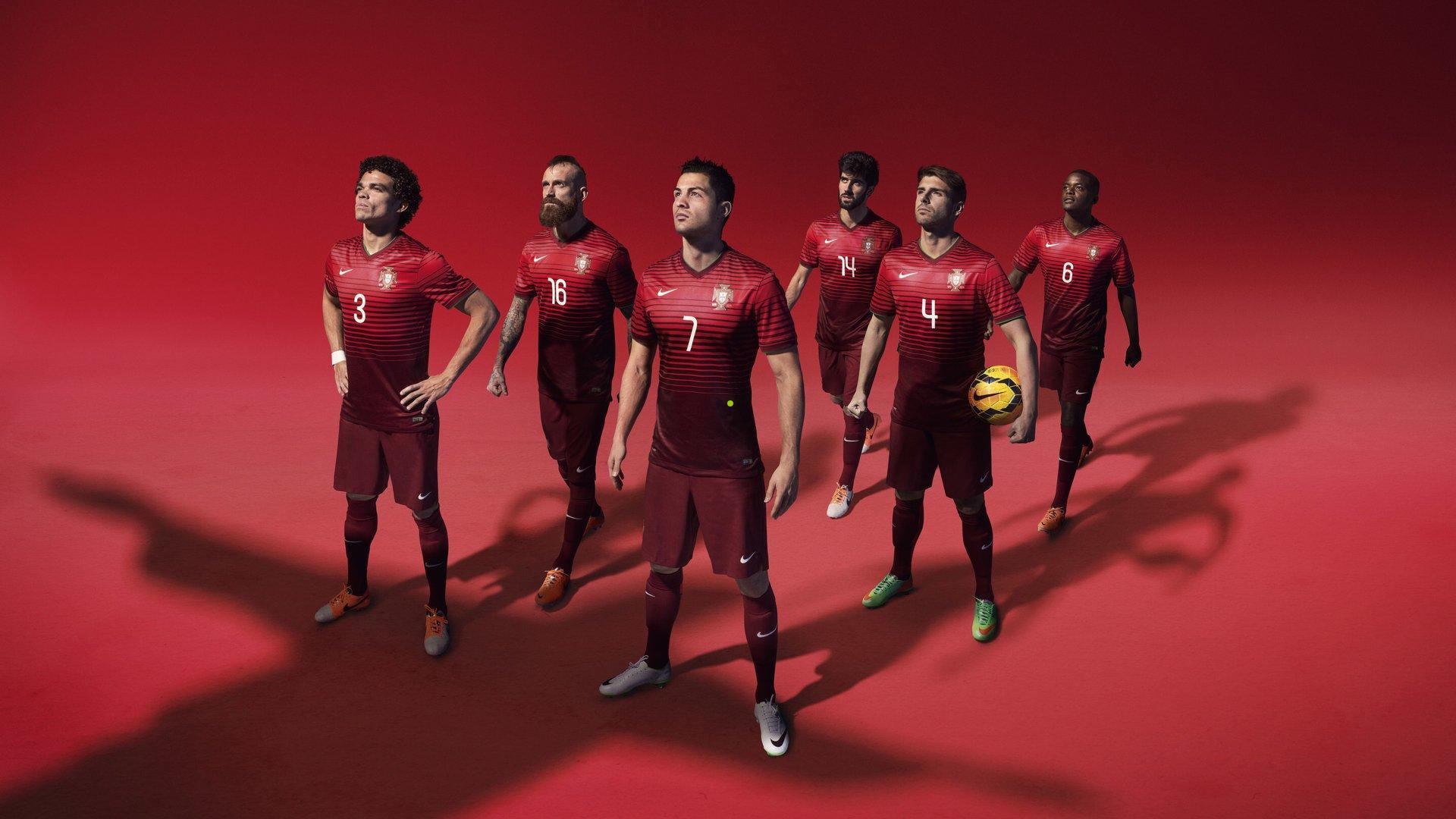 赛后相拥诠释兄弟情 雷霆社媒暖心瞬间见证哈腾与亚历山大赛场厚谊